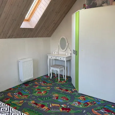 Feriehus Veselka Dolní Bousov